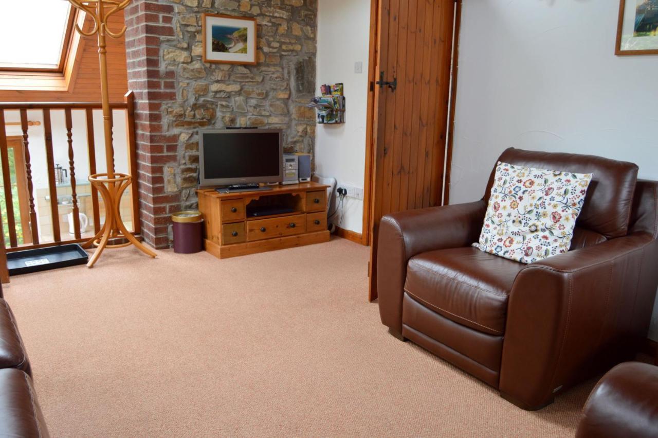 Shipload Cottage Хартленд Экстерьер фото
